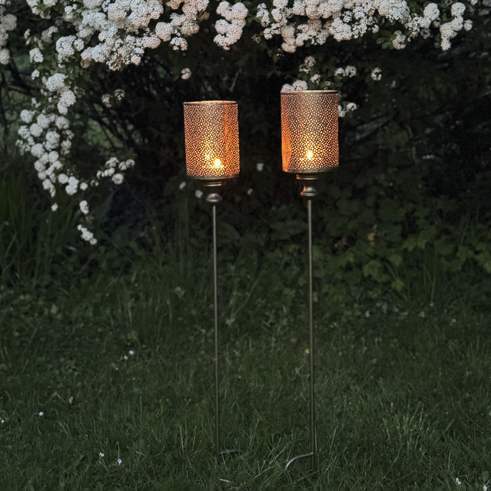 LINYI Set of Two Gold Filigree Garden Candle Holders