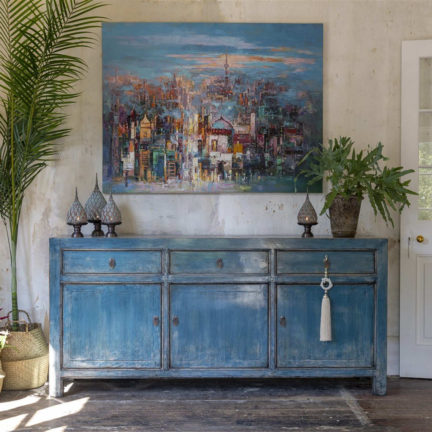 Hampshire top blue sideboard